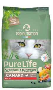 PRO-NUTRITION Croquettes sans céréales au canard chat Flatazor PURE LIFE