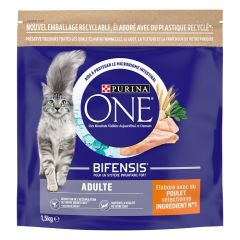 PURINA ONE BIFENSIS Croquettes chat Poulet & Céréales complètes